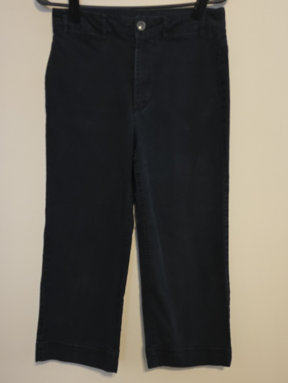 Old Navy Wide-Leg Petite Pants in Black